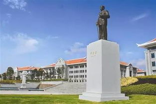 廈門大學(xué)國際學(xué)院英國藝術(shù)設(shè)計本科留學(xué)項目2017年招生簡章